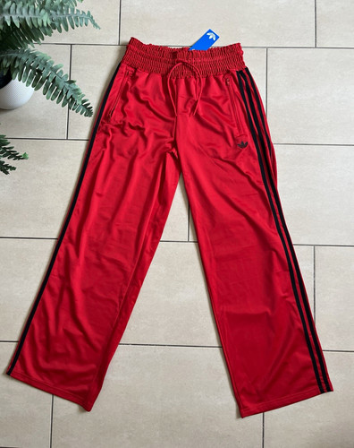 Adidas originals red smocked - red,
